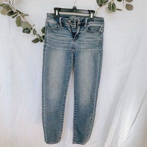 American Eagle jeans. (short) Size 2